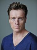 Photo de Toby Stephens