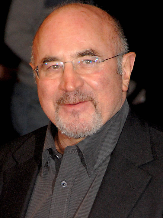 Bob Hoskins