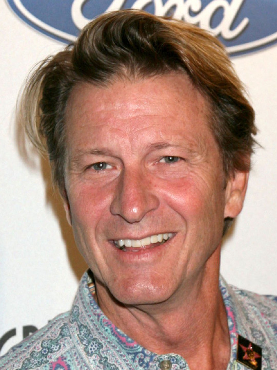 Brett Cullen