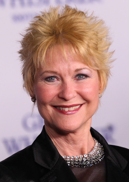 Dee Wallace