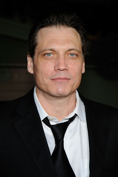 Holt McCallany