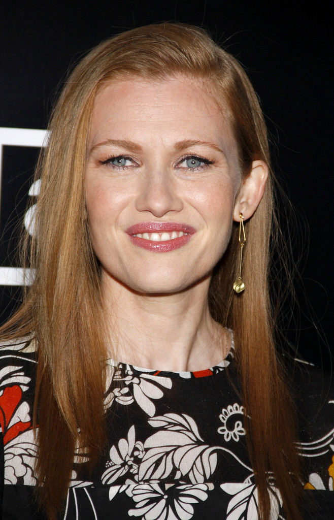 Mireille Enos