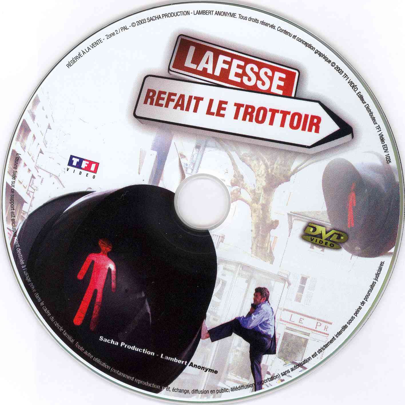 Lafesse refait le trottoir