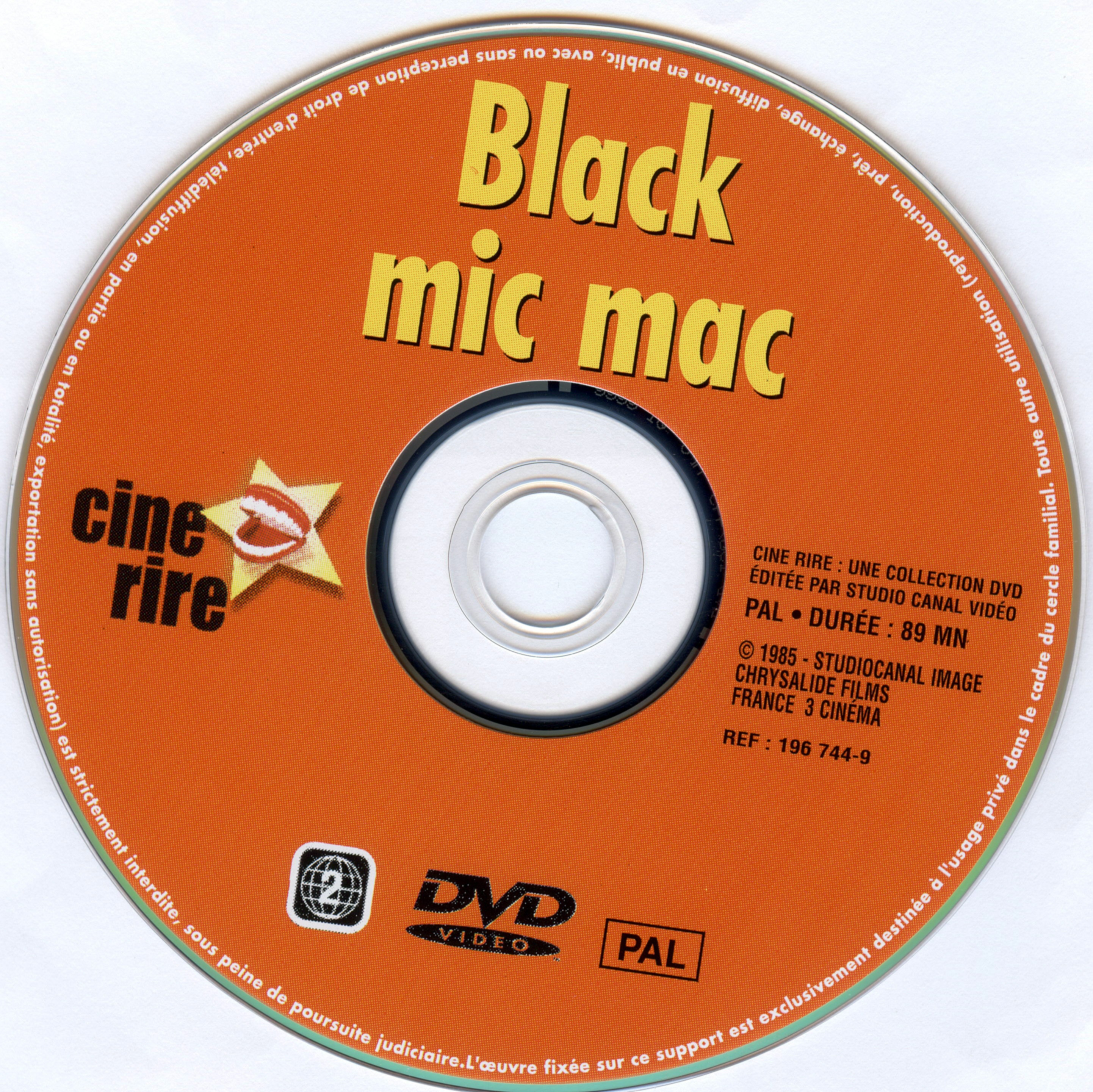Black mic mac