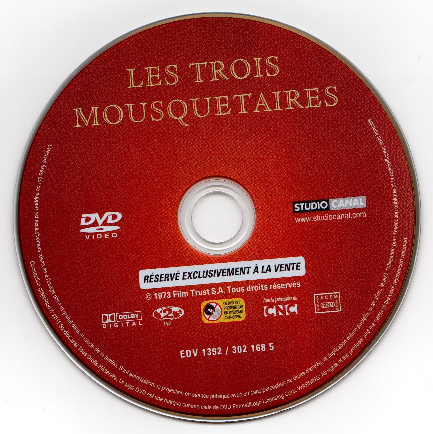 Les trois mousquetaires (1973) v2